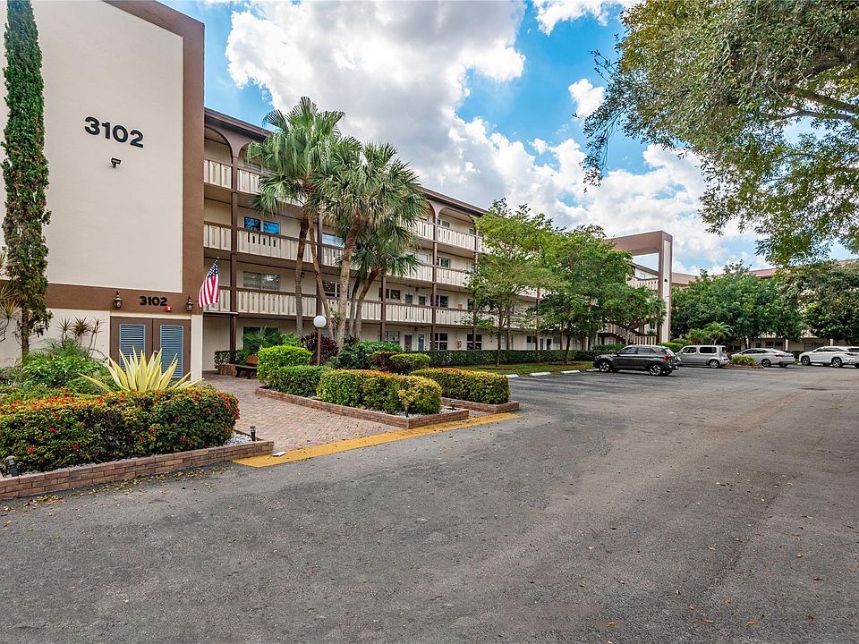 1st image of 3102 Portofino Pt #M3