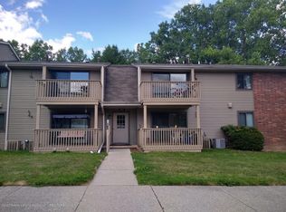 1747 Maple Rdg, Haslett, MI 48840