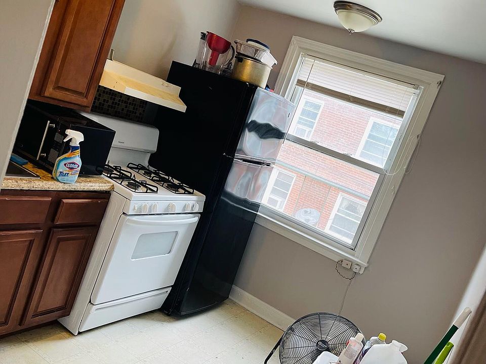 2nd image of 2-6331 Morton St #2