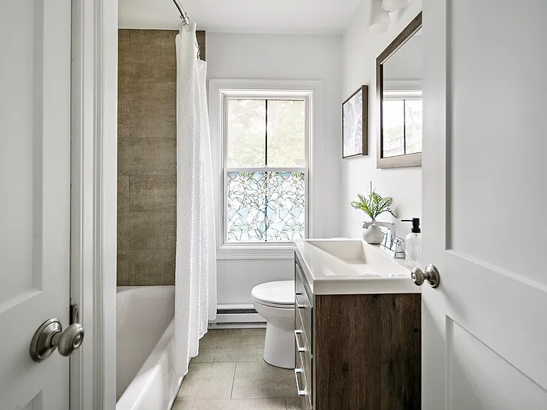 9 Cedar St #1 — Photo 16