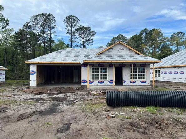 1211 Market Extension St, Darien, GA 31305