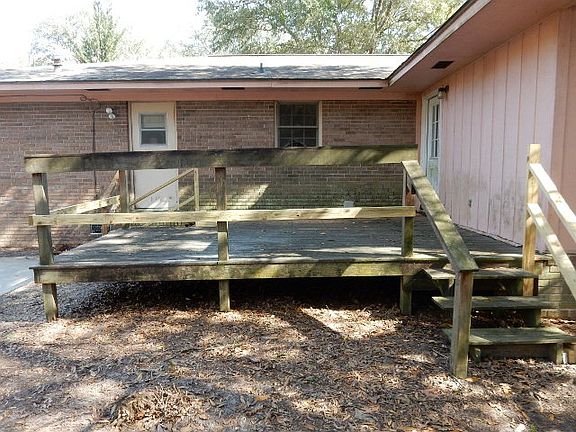 5th image of 2504 Willacoochee Dr