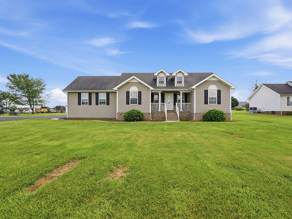 1st image of 262 Green Grass Way