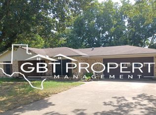 534 Post Oak Rd, Fairfield, TX 75840