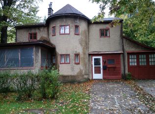 20 Country Club Rd, East Rochester, NY 14445