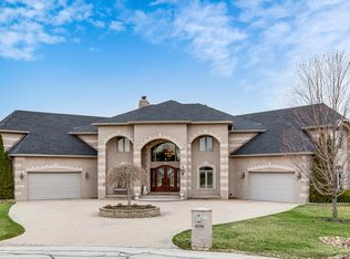 4N724 Saint Marks Way, West Chicago, IL 60185