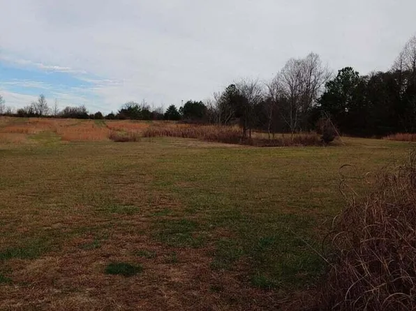 1820 State Highway 11 E #W, New Market, TN 37820