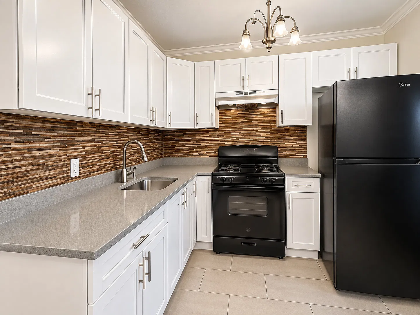 2 bed, $2,700 — Photo 1