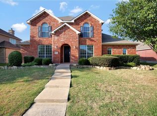 8117 Hartford Dr, Rowlett, TX 75089