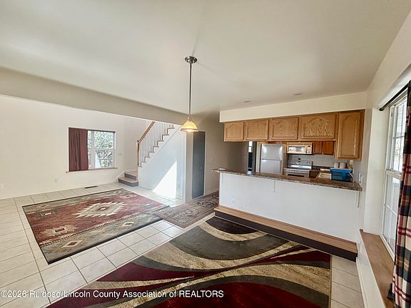 4th image of 360 Ranch House Rd