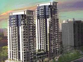 202 Burnhamthorpe Rd E