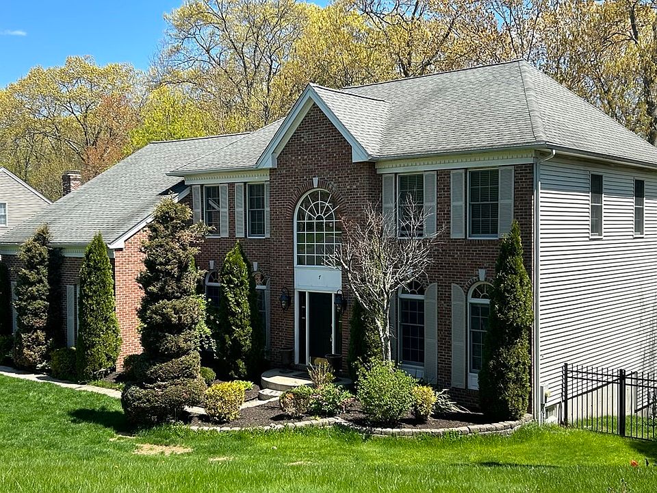 7 Appaloosa Dr, North Grafton, MA 01536 Zillow