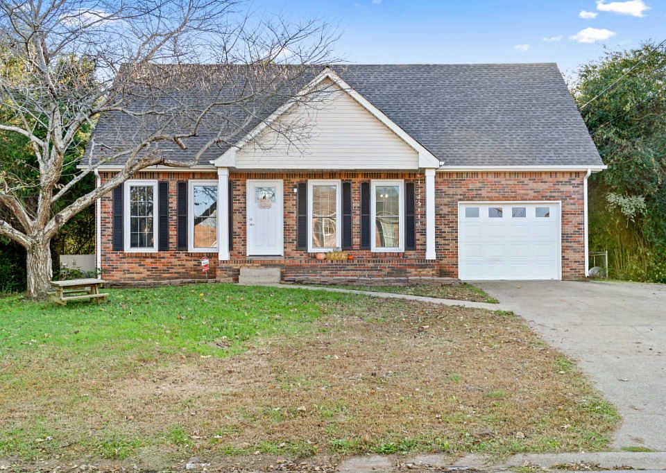 1st image of 236 Windmeade Cir