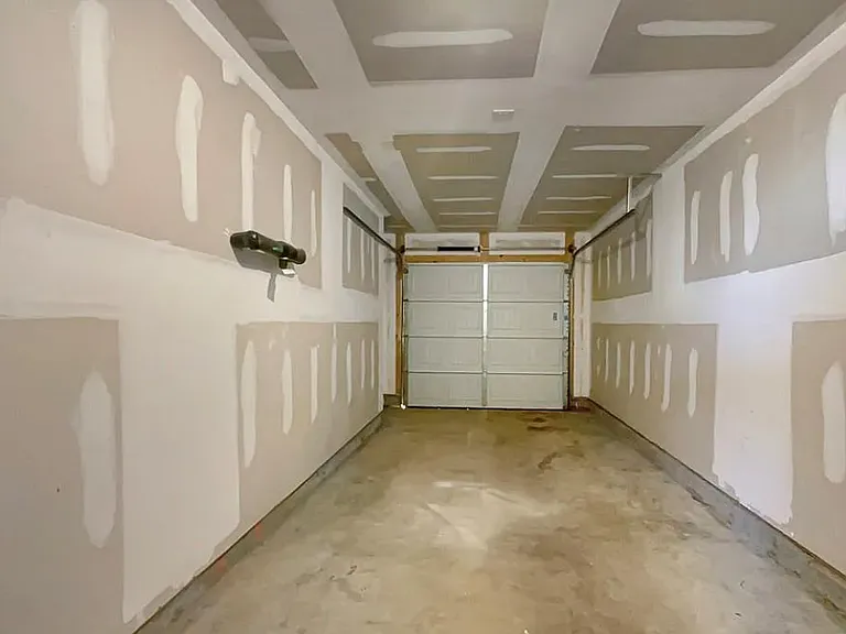 164 Creekstone Ct — Photo 17