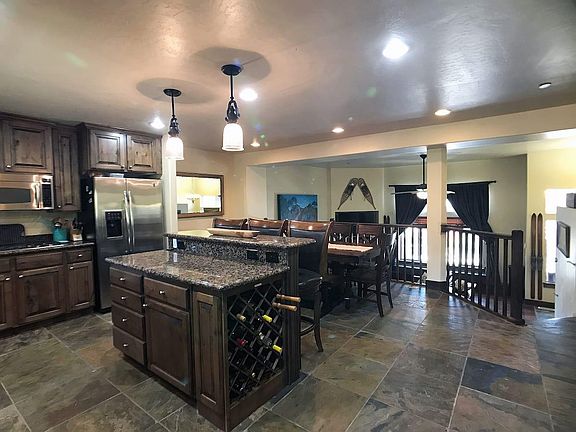 3rd image of 5675 N Oslo Ln