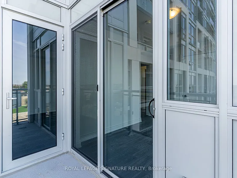 1050 Main St E #513 — Photo 27