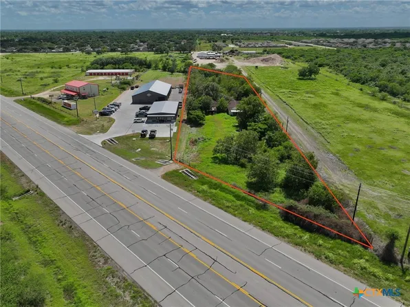 13547 Us Highway 77 N, Victoria, TX 77904