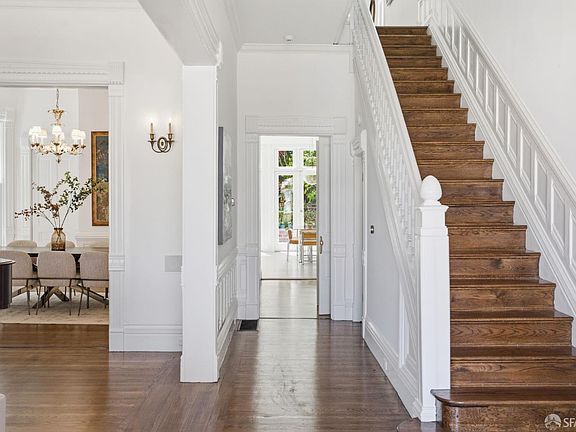 4th image of 2023 Pacific Ave
