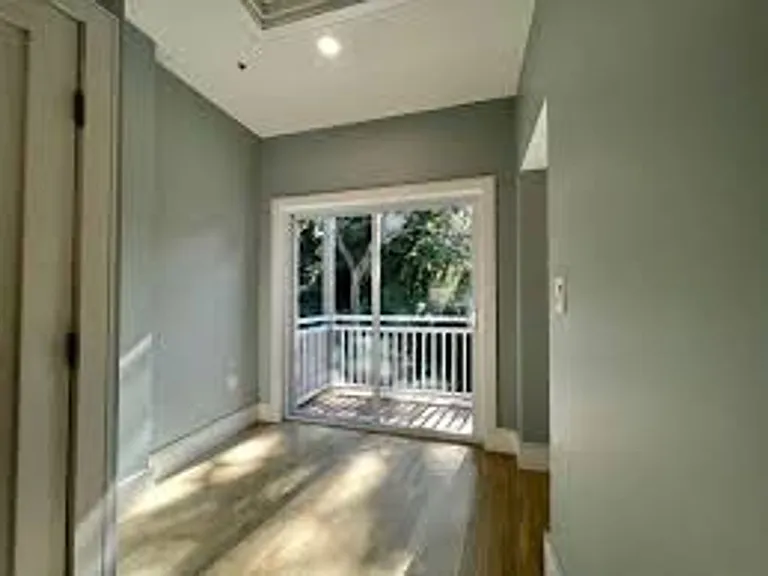 12 University Rd #A1 — Photo 7