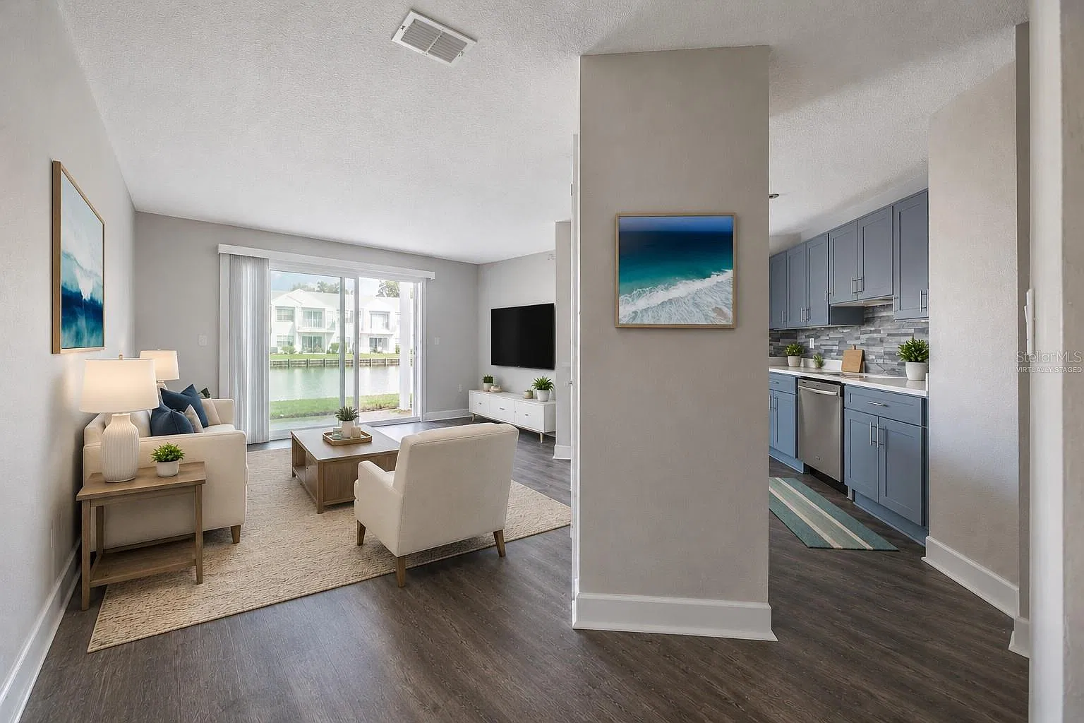 2 bed, 900 sqft, $1,750 — Photo 3