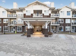 1010 W Arbour Lake Rd NW #2127, Calgary, AB T3G4Y8