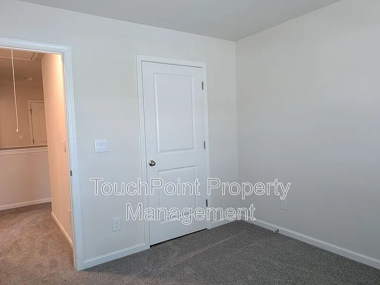 5132 Hyrule Dr — Photo 9