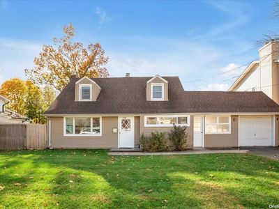 2368 5th St, East Meadow, NY, 11554