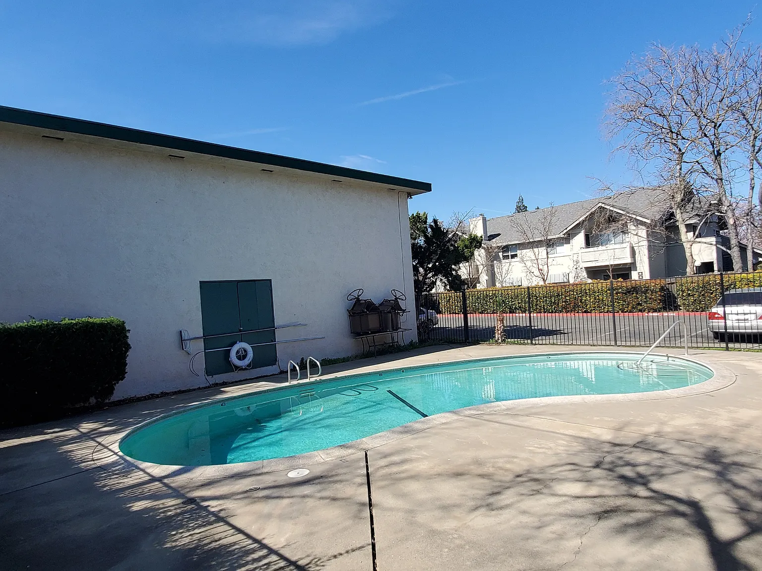 Owl Creek Apartment Homes — Photo 3