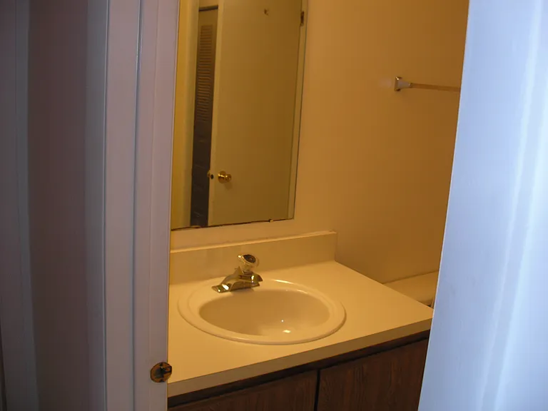 104 Allem Ln — Photo 4