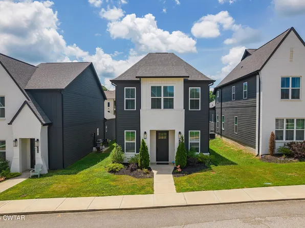 234 McCowat St, Jackson, TN 38301