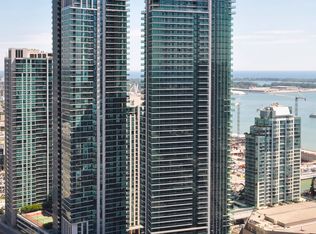 33 Bay St #902, Toronto, ON M5J 2Z3