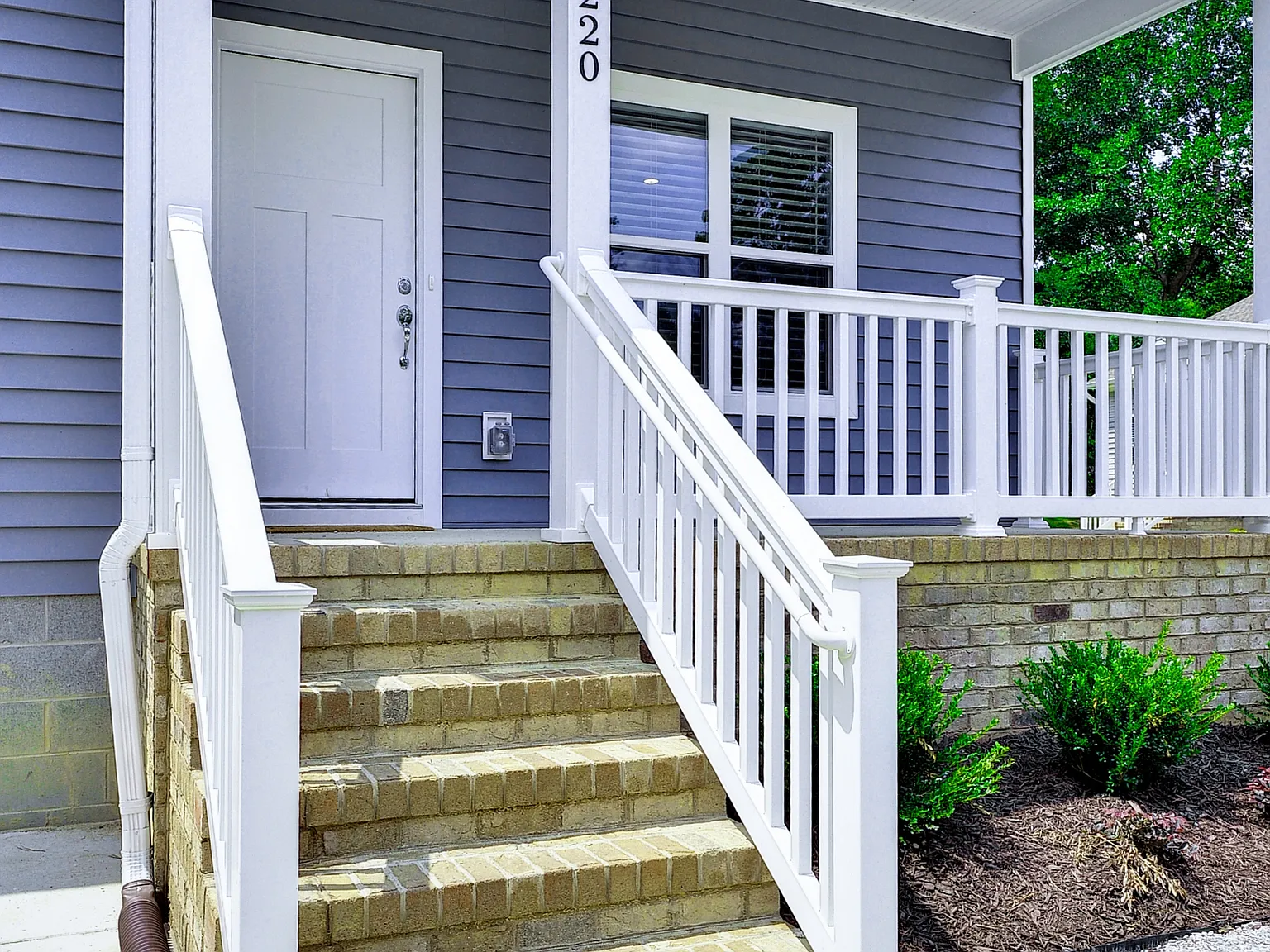 220 Curry Drive - 1 — Photo 4