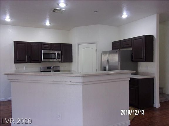 4th image of 4816 Straight Flush Dr Unit 103