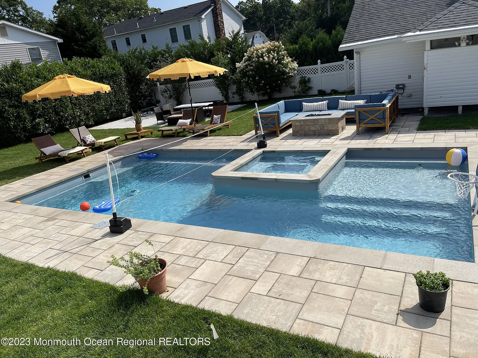 6 bed, 3117 sqft, $22,500 — Photo 1