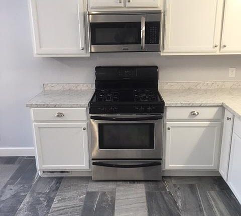 5th image of 239 Bayway Dr