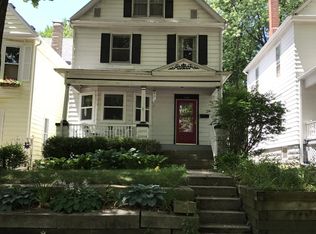 863 S Park Ave, Springfield, IL 62704