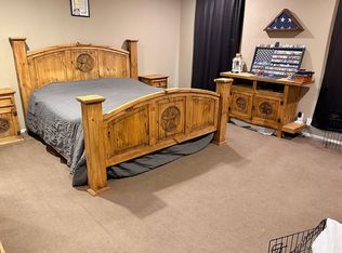 623 W Commerce St, Crowell, TX 79227