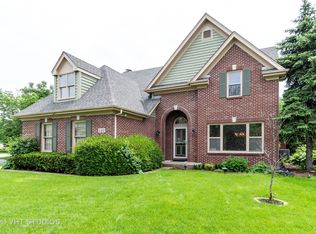 140 Breckenridge Dr, Aurora, IL