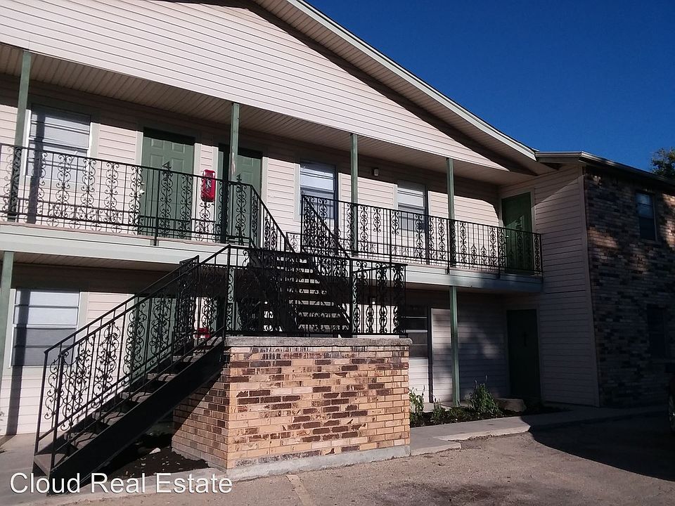 1st image of 105 W Reagan Ave APT 42