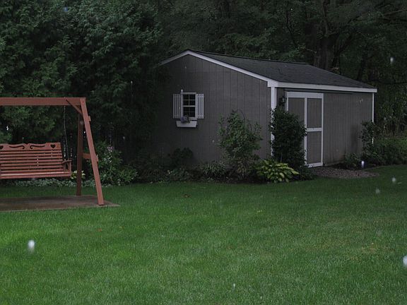 5th image of 4637 Lucas Ct