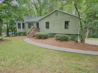 209 Emerald Cove Ln, Woodstock, GA 30189
