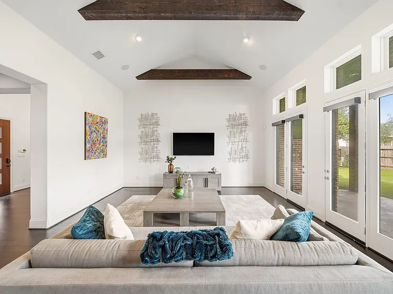 5735 Genoa Springs Ln — Photo 13
