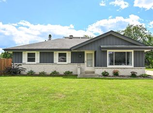 3713 W Bridge St, Greenfield, WI 53221