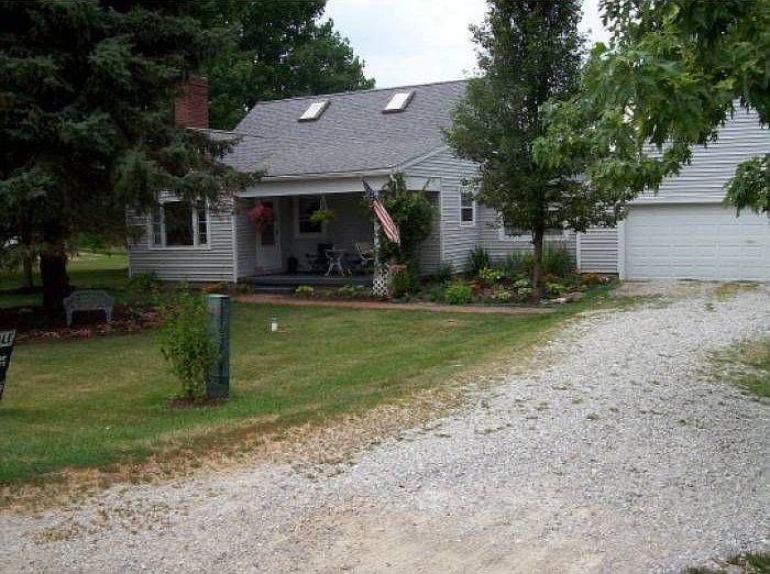 1st image of 4114 Old State Road 122 E