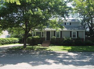 13 Paul St, Braintree, MA 02184