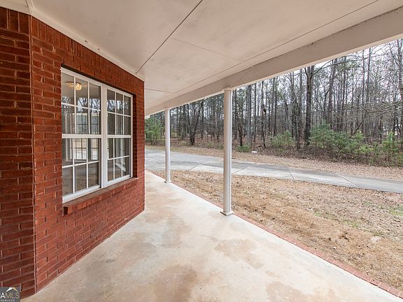 5th image of 2165 Bakers Bridge Rd