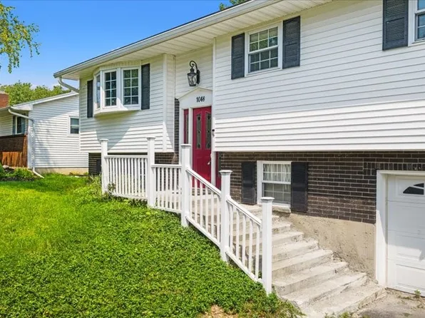 1048 Schuyler St, Endicott, NY 13760