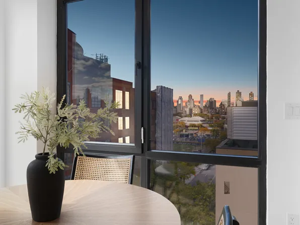 14-35 Broadway image 15 of 16