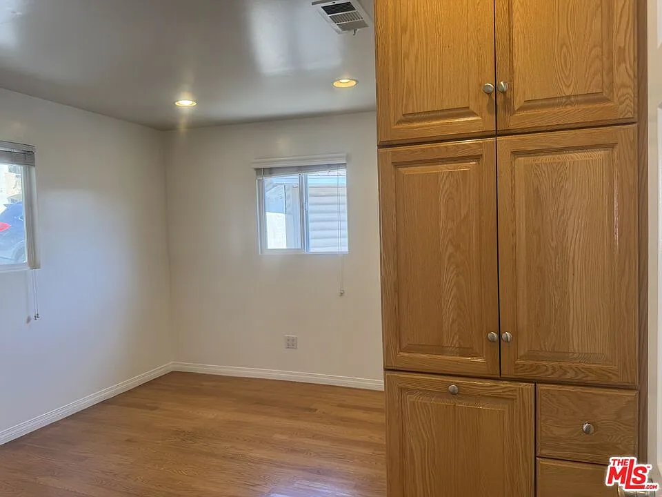 2 bed, 2.0 bath, $3,500 — Photo 3