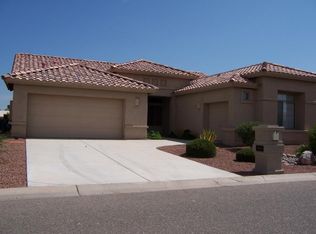 24010 NW Lakeway Cir, Chandler, AZ 85248